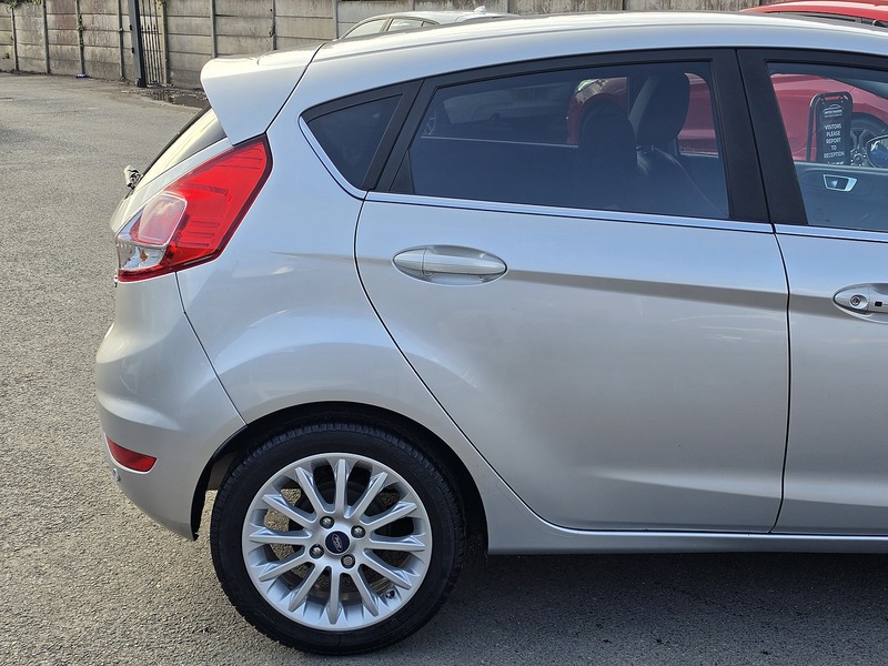 Used Ford Fiesta 2015 for sale - 78031164: Photo 12