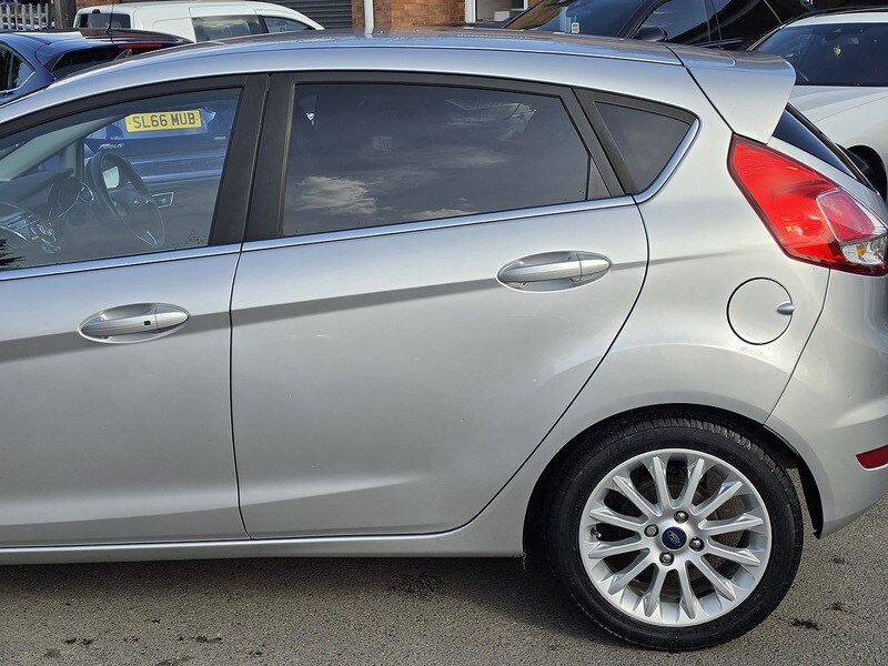 Used Ford Fiesta 2015 for sale - 78031164: Photo 25