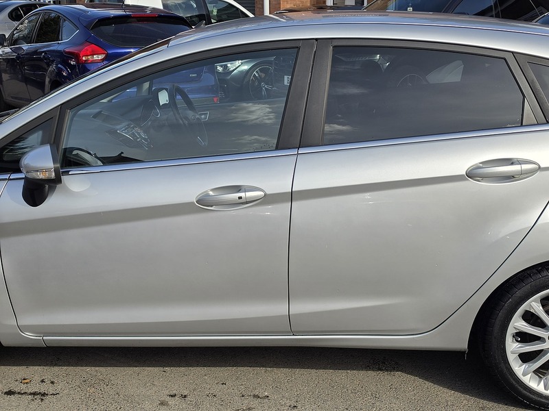 Used Ford Fiesta 2015 for sale - 78031164: Photo 26