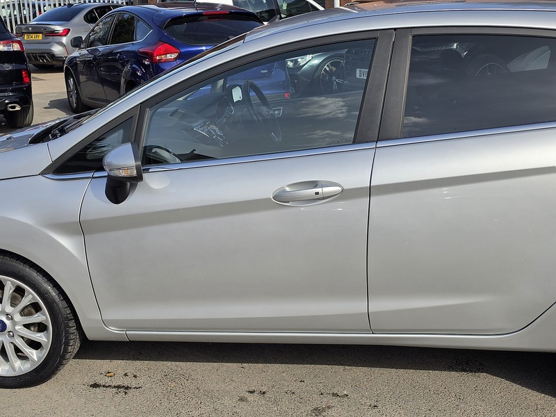 Used Ford Fiesta 2015 for sale - 78031164: Photo 27
