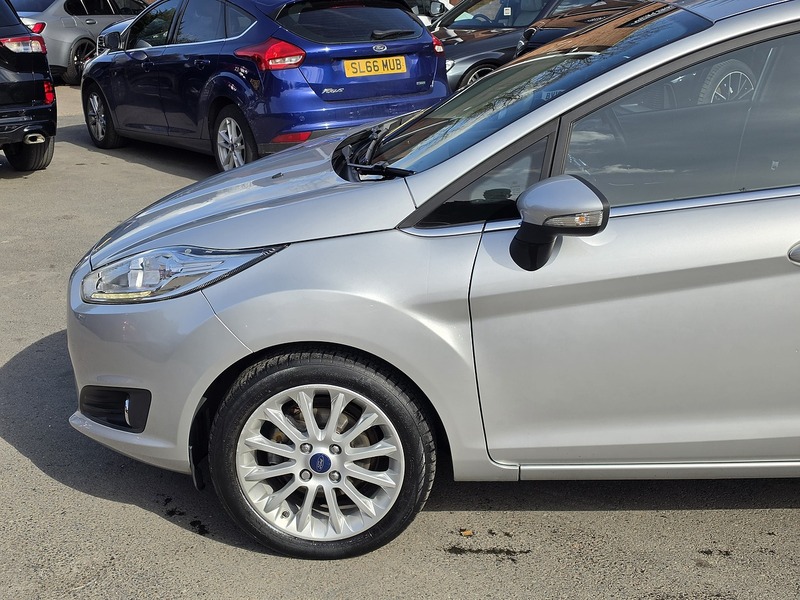 Used Ford Fiesta 2015 for sale - 78031164: Photo 32