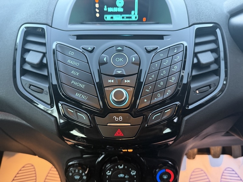 Used Ford Fiesta 2015 for sale - 77149259: Photo 26