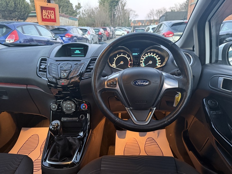 Used Ford Fiesta 2015 for sale - 77149259: Photo 35
