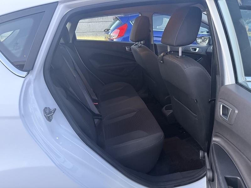 Used Ford Fiesta 2015 for sale - 77149259: Photo 40