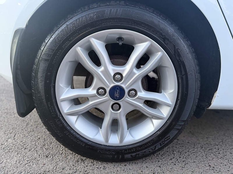 Used Ford Fiesta 2015 for sale - 77149259: Photo 43