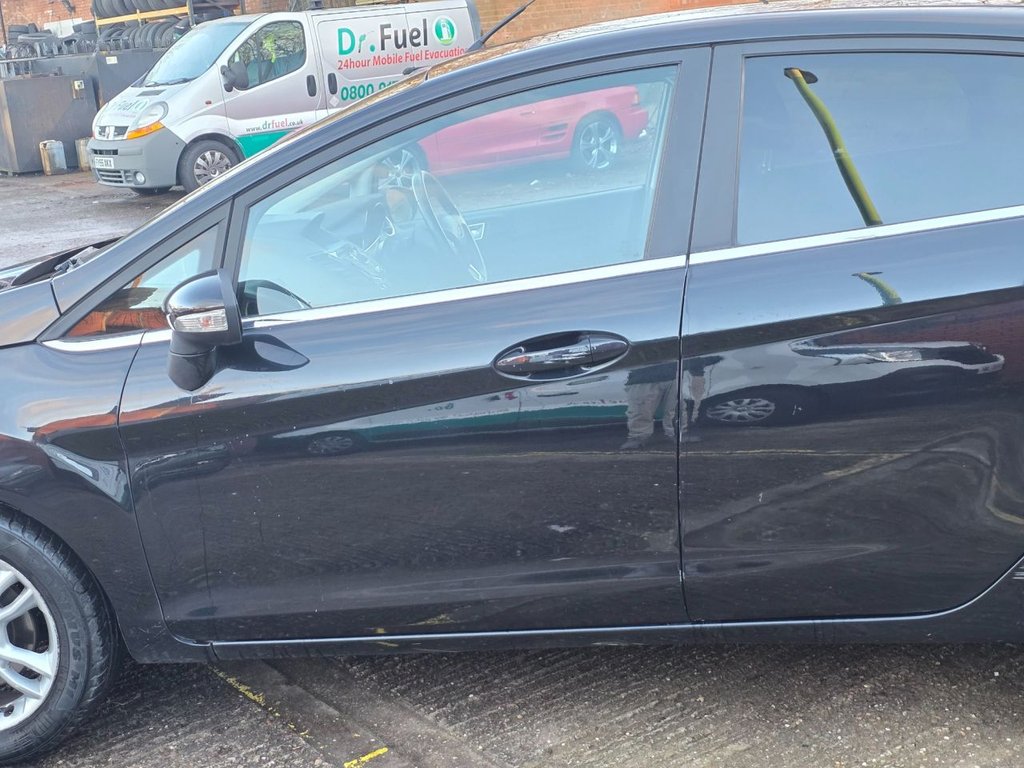 Used Ford Fiesta 2014 for sale - 76910182: Photo 19