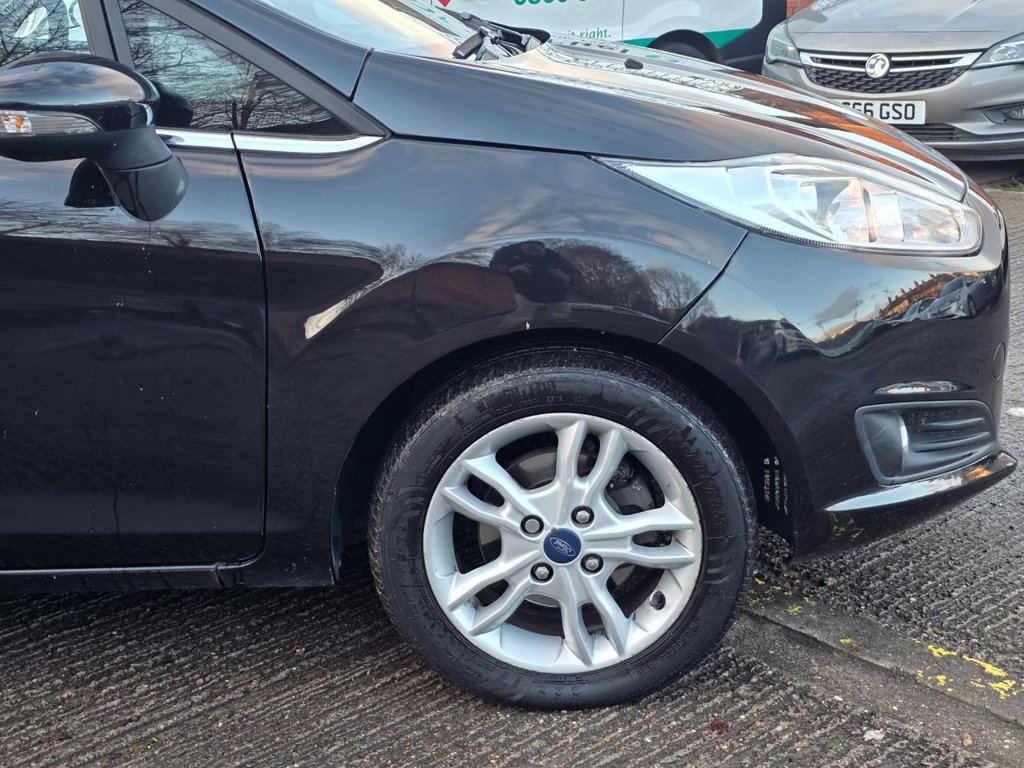Used Ford Fiesta 2014 for sale - 76910182: Photo 4
