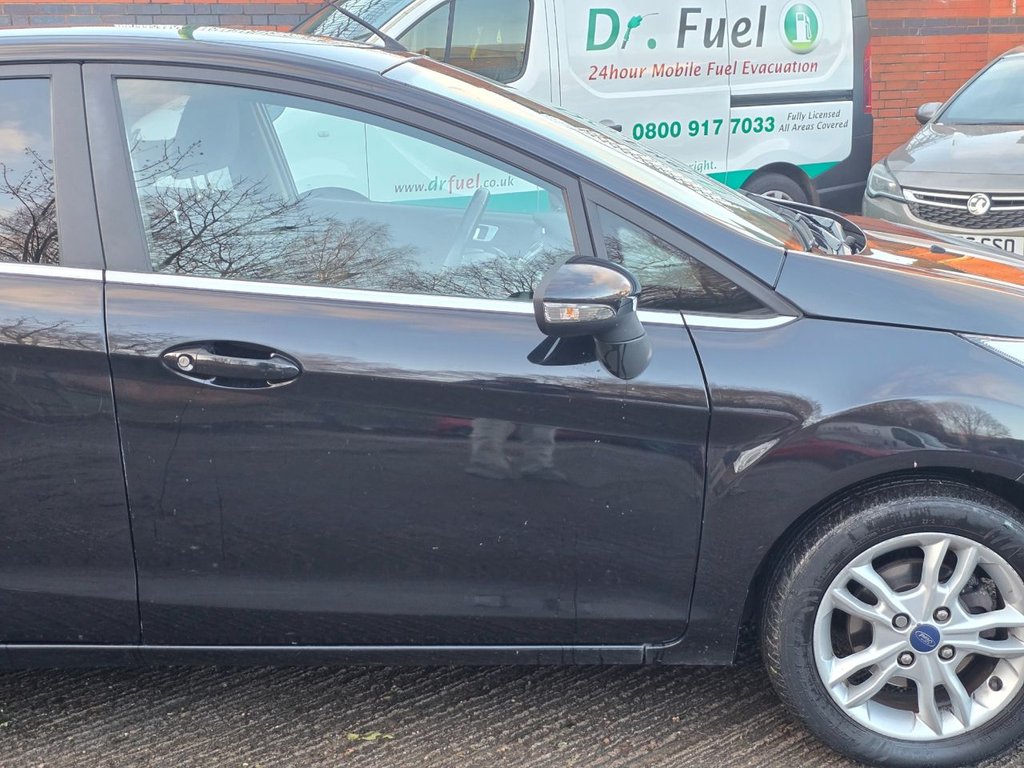 Used Ford Fiesta 2014 for sale - 76910182: Photo 6