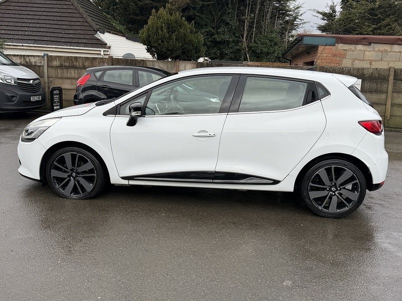 Used Renault Clio for sale - 77501070: Photo 23