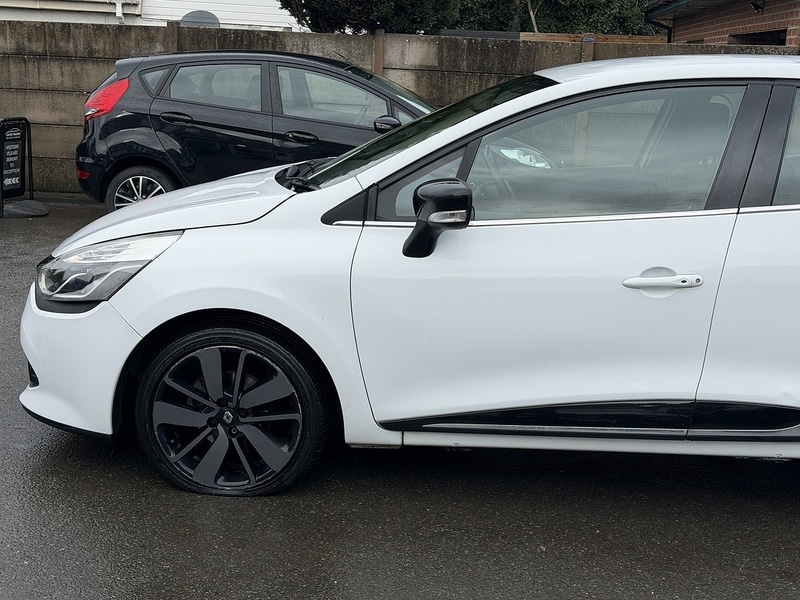 Used Renault Clio for sale - 77501070: Photo 24