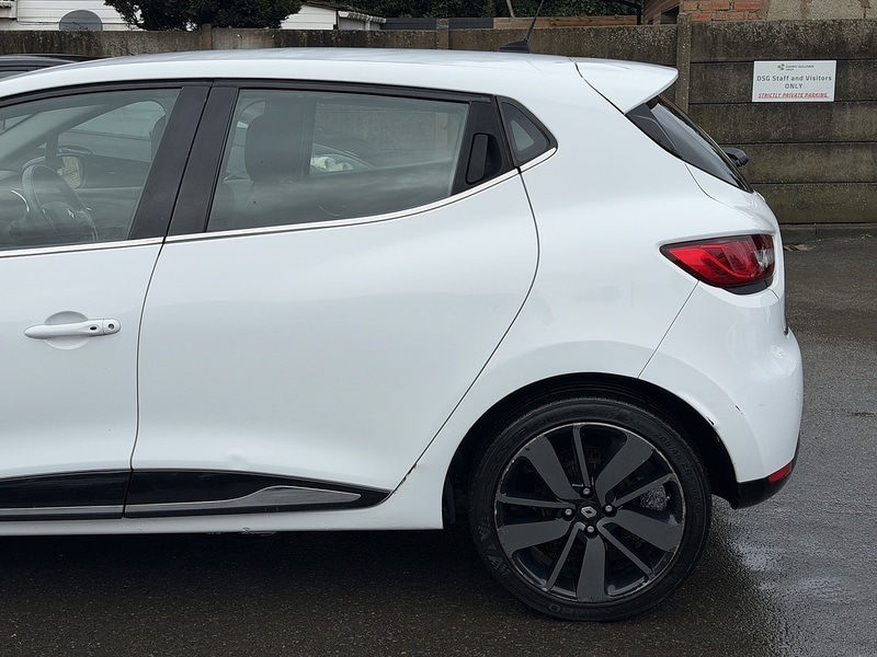 Used Renault Clio for sale - 77501070: Photo 25