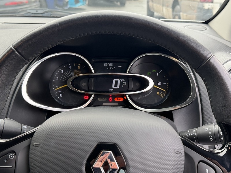 Used Renault Clio for sale - 77501070: Photo 28