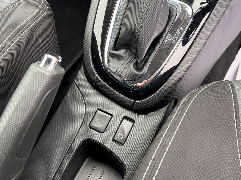 Used Renault Clio for sale - 77501070: Photo 37