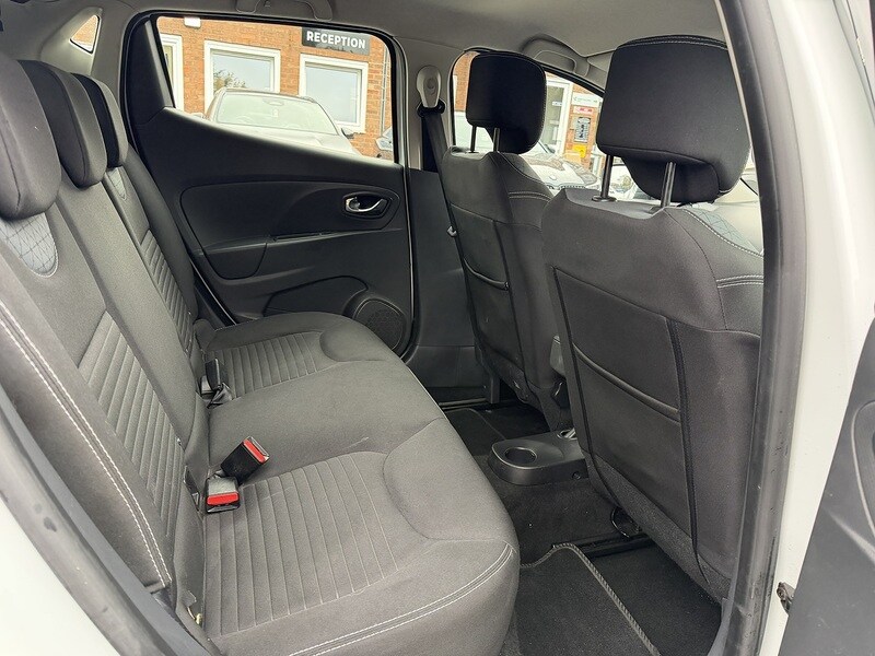 Used Renault Clio for sale - 77501070: Photo 44