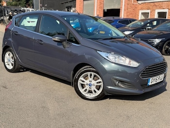 Used Ford Fiesta 2015 for sale - 79013996: Photo
