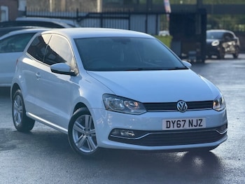 Used Volkswagen Polo 2017 for sale - 77010136: Photo