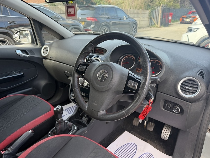 Used Vauxhall Corsa 2011 for sale - 78111425: Photo 25