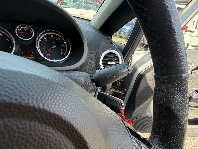 Used Vauxhall Corsa 2011 for sale - 78111425: Photo 42