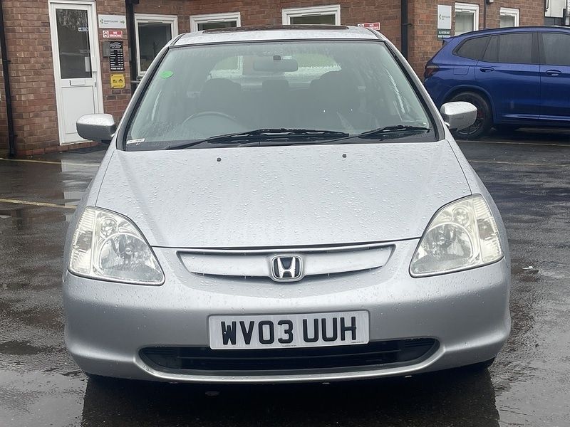 Used Honda Civic 2003 for sale - 77475639: Photo 4