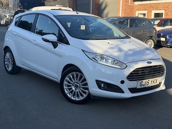 Used Ford Fiesta 2015 for sale - 78714021: Photo