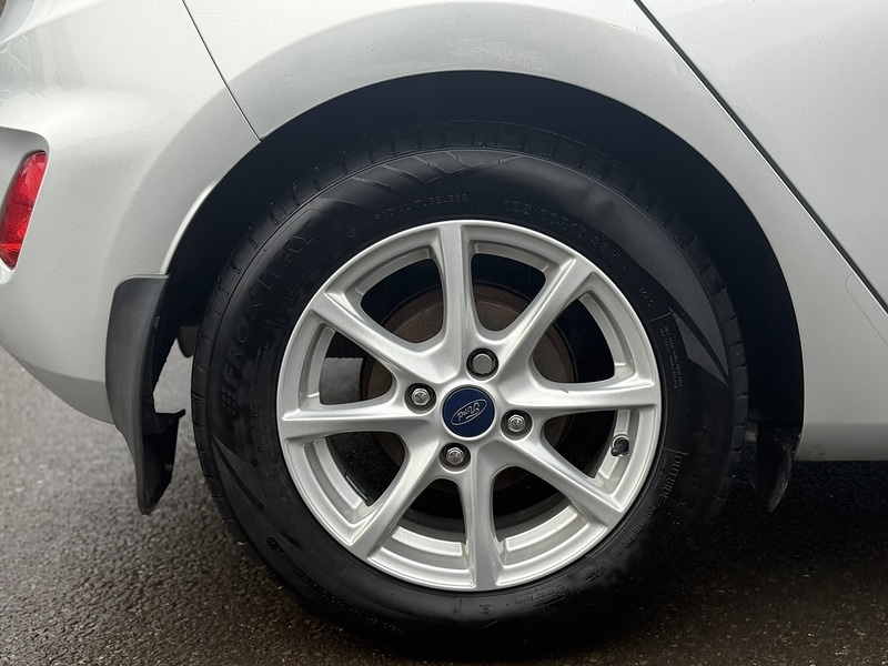 Used Ford Fiesta 2017 for sale - 77384830: Photo 42