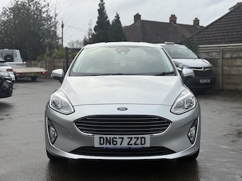 Used Ford Fiesta 2017 for sale - 77384830: Photo