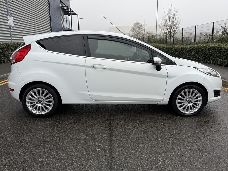 Used Ford Fiesta 2013 for sale - 77240711: Photo 21