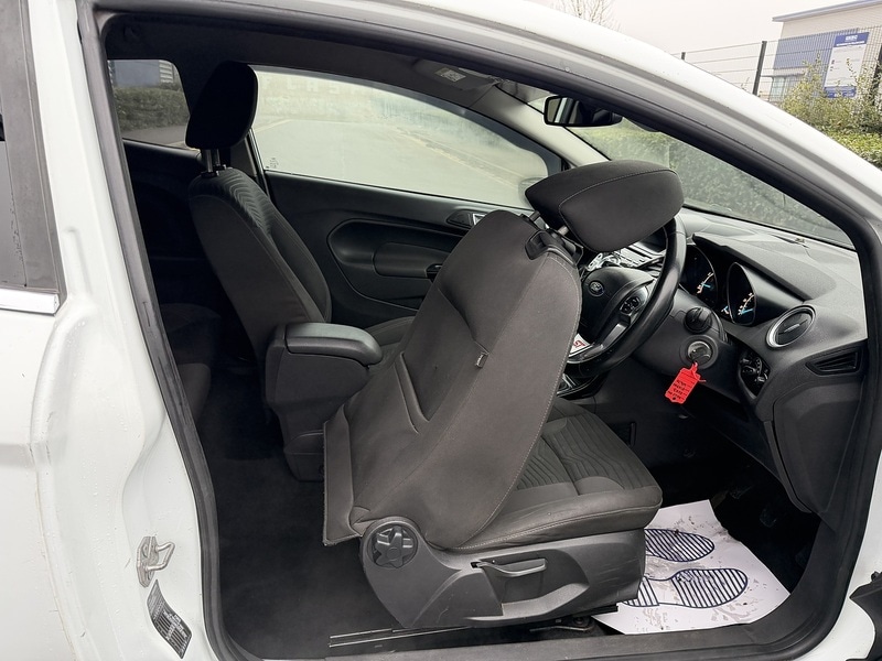 Used Ford Fiesta 2013 for sale - 77240711: Photo 36