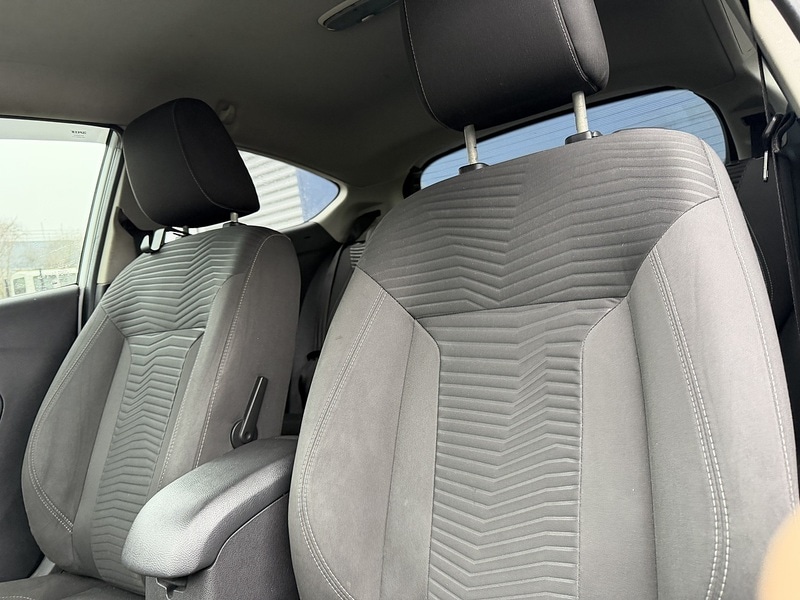 Used Ford Fiesta 2013 for sale - 77240711: Photo 37