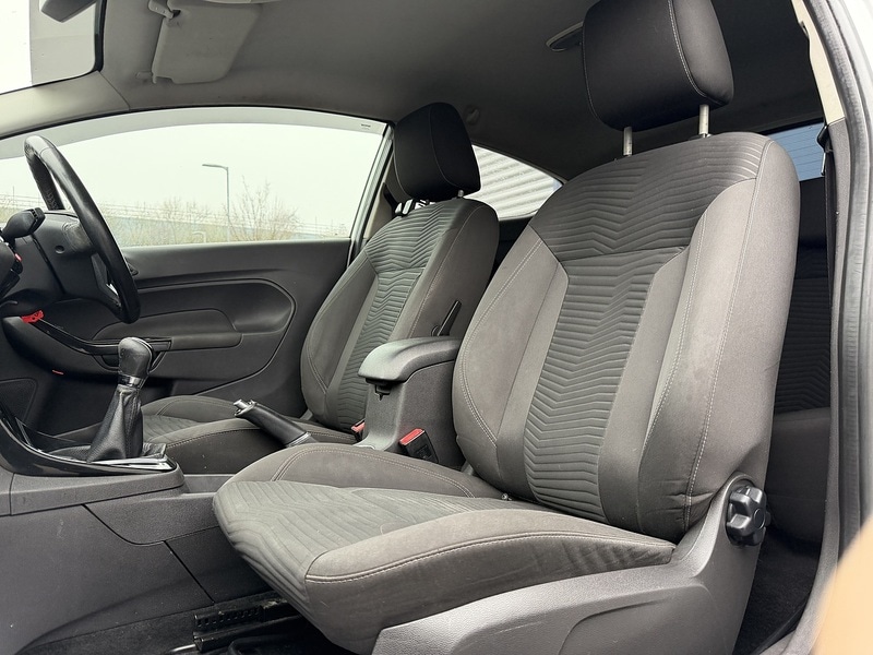 Used Ford Fiesta 2013 for sale - 77240711: Photo 38