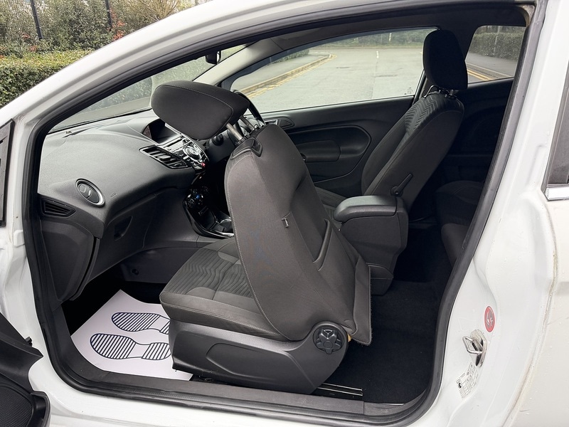 Used Ford Fiesta 2013 for sale - 77240711: Photo 39