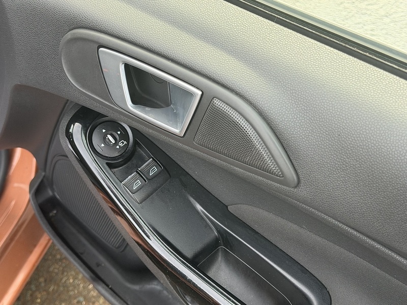 Used Ford Fiesta 2013 for sale - 77149356: Photo 34