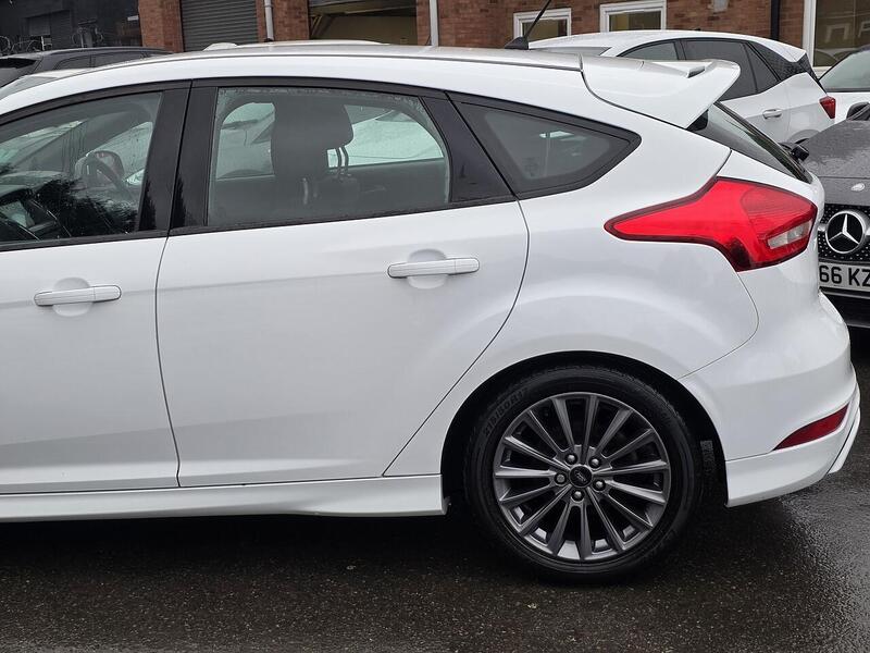 Used Ford Focus 2017 for sale - 77288722: Photo 17