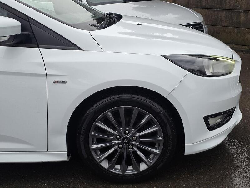 Used Ford Focus 2017 for sale - 77288722: Photo 5