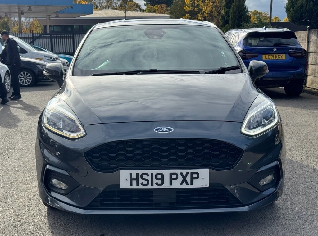 Used Ford Fiesta 2019 for sale - 76973112: Photo 3