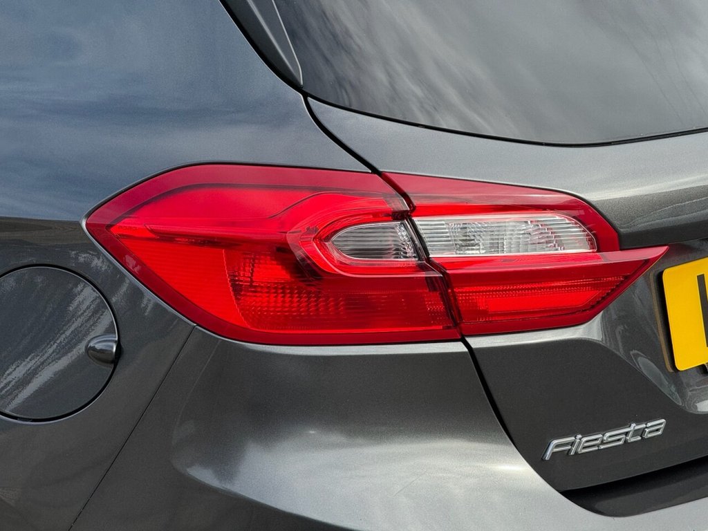 Used Ford Fiesta 2019 for sale - 76973112: Photo 31