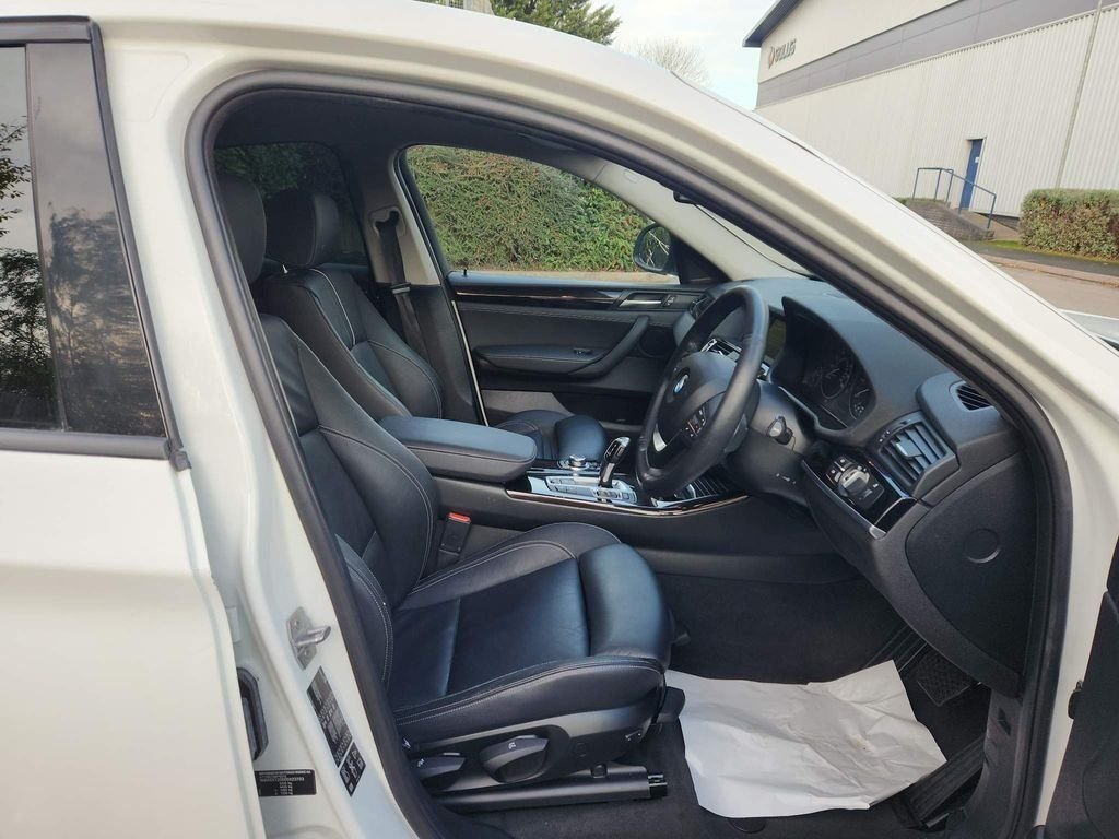 Used BMW X4 2018 for sale - 76410370: Photo 3