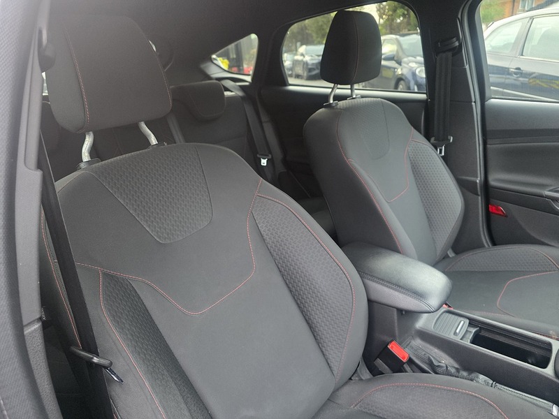 Used Ford Focus 2016 for sale - 77200866: Photo 32