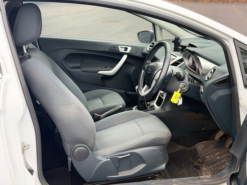 Used Ford Fiesta 2011 for sale - 77288719: Photo 14