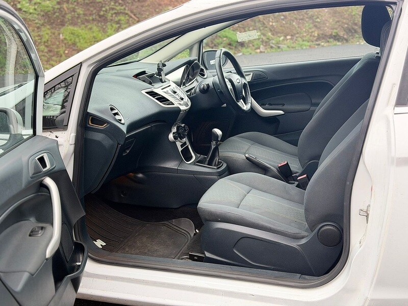 Used Ford Fiesta 2011 for sale - 77288719: Photo 15