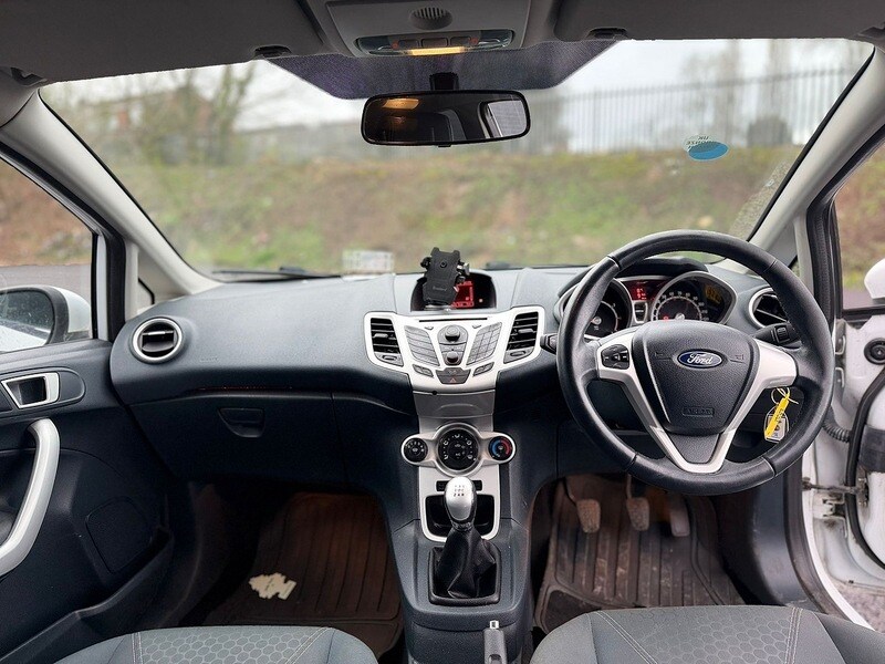 Used Ford Fiesta 2011 for sale - 77288719: Photo 18