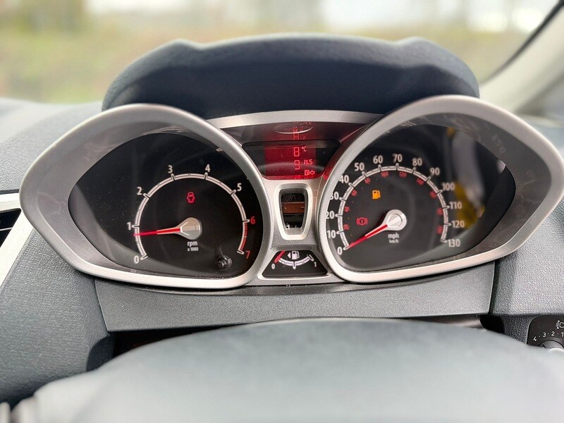 Used Ford Fiesta 2011 for sale - 77288719: Photo 21