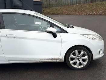 Used Ford Fiesta 2011 for sale - 77288719: Photo