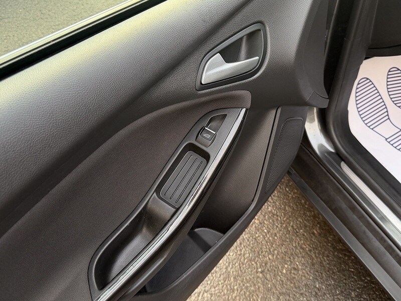 Used Ford Focus for sale - 77577928: Photo 56