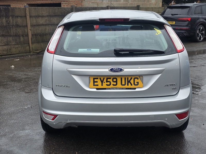 Used Ford Focus 2010 for sale - 77245069: Photo 11