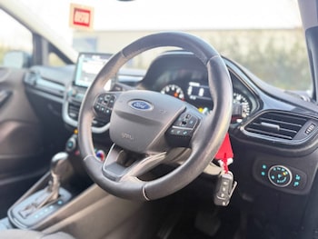 Used Ford Fiesta 2018 for sale - 77007444: Photo