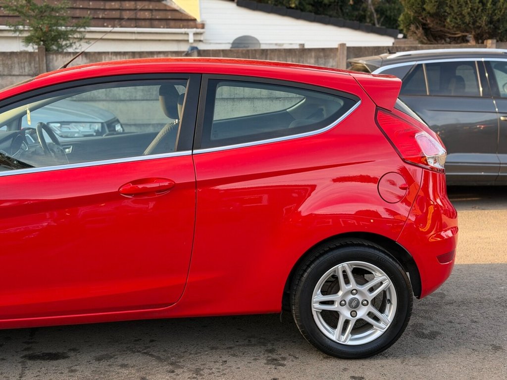 Used Ford Fiesta 2013 for sale - 76642552: Photo 19