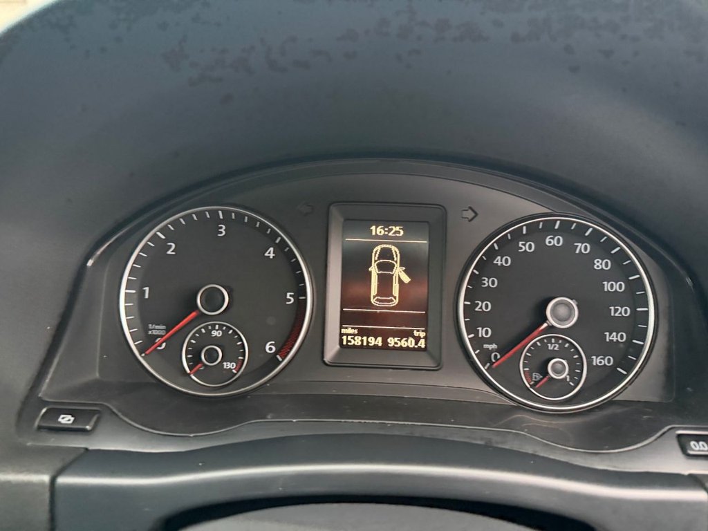 Used Volkswagen Golf Plus 2011 for sale - 76711451: Photo 24