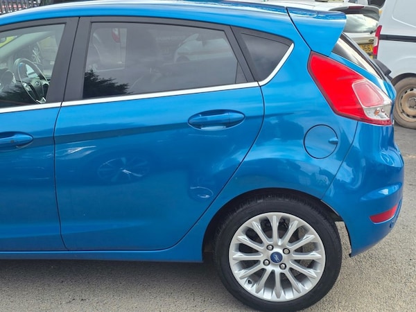 Used Ford Fiesta 2014 for sale - 76261015: Photo 13