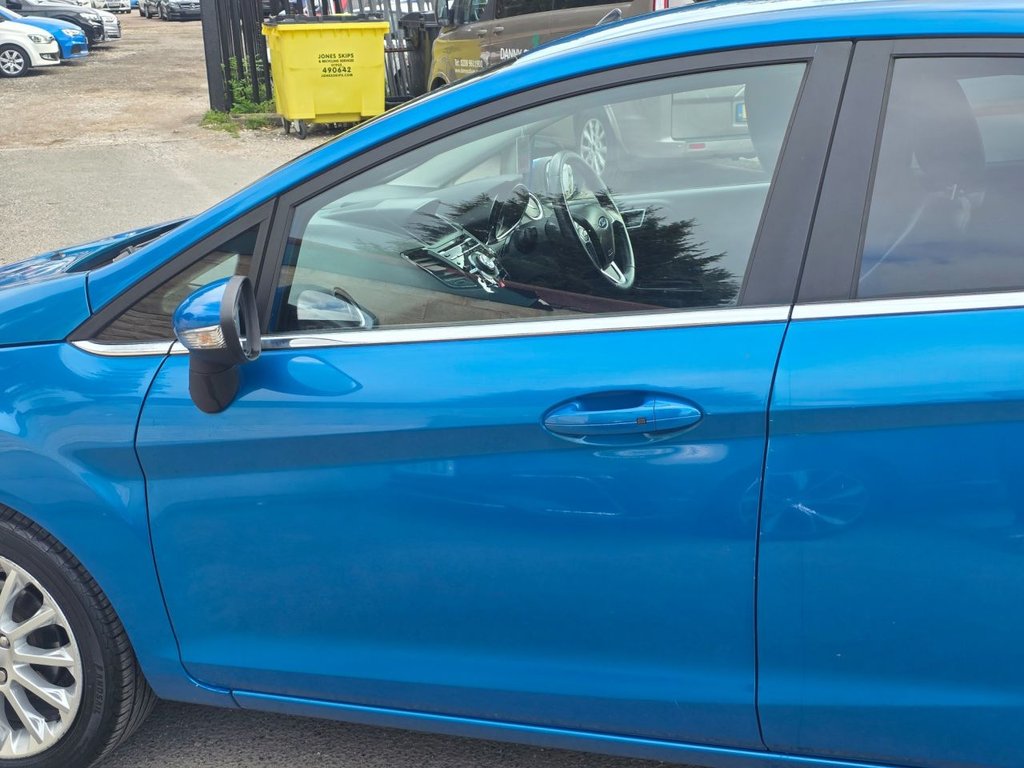 Used Ford Fiesta 2014 for sale - 76261015: Photo 15